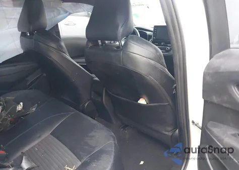 2021 Toyota Corolla Xse z USA, uszkodzony, nr VIN 5YFT4MCE9MP077929